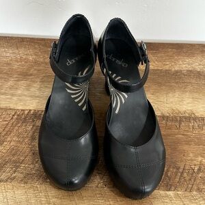 Dansko Mary Jane Heels 38 Black Leather Mules Cottagecore Minimalist  Classic